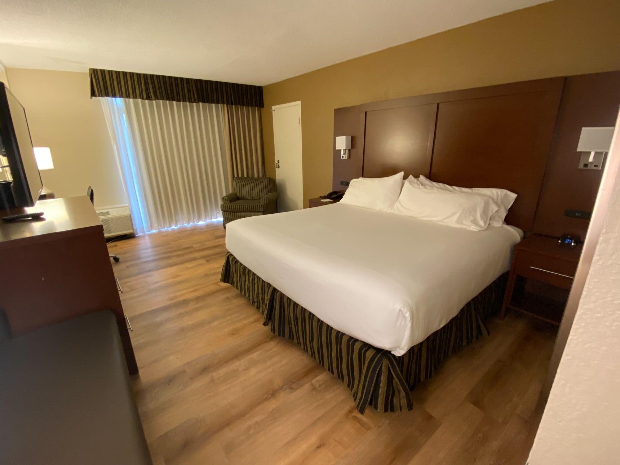 Hotel Wyndham Garden Warsaw Exterior foto